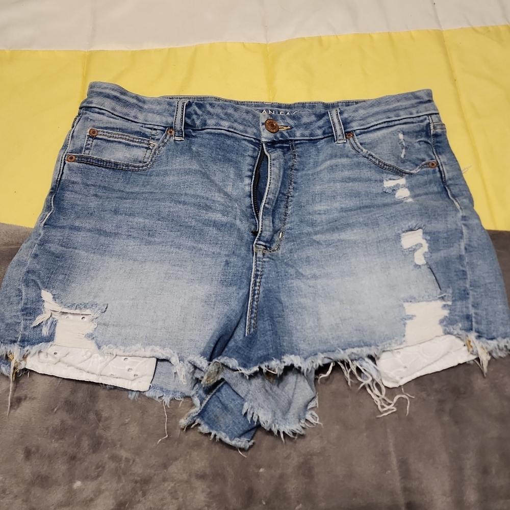 American eagle curvy hi rise shorts